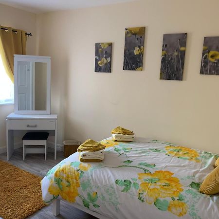 Mayfield House Holiday Home Ballinrobe Buitenkant foto